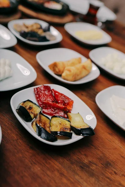 zengin ve leziz Türk Kahvaltı