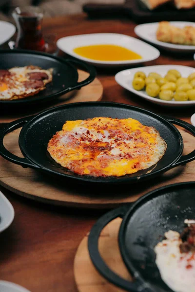 zengin ve leziz Türk Kahvaltı