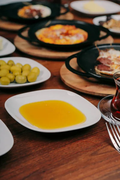 zengin ve leziz Türk Kahvaltı