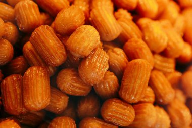 Geleneksel hindistancevizli tatlı baklavası. Ev yapımı fındıklı ve ballı baklava..