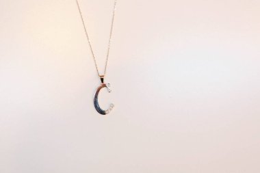 Elmas Mücevherler ve Moda Mücevherleri