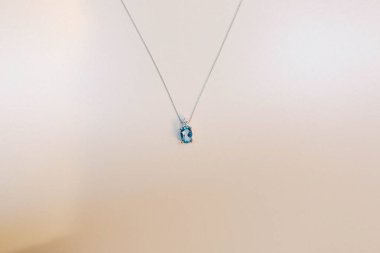 Elmas Mücevherler ve Moda Mücevherleri