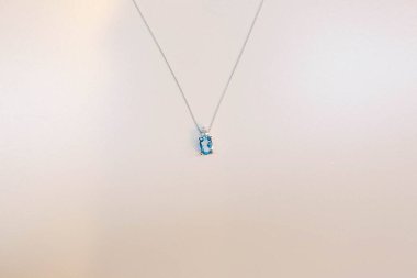 Elmas Mücevherler ve Moda Mücevherleri