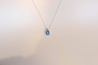 Elmas Mücevherler ve Moda Mücevherleri