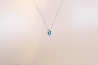 Elmas Mücevherler ve Moda Mücevherleri