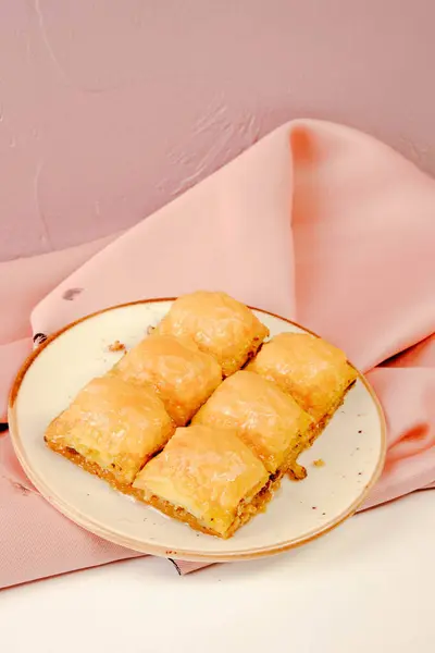 Traditionelle Türkische Nachspeise Baklava Mit Cashew Walnüssen Hausgemachte Baklava Mit — Stockfoto