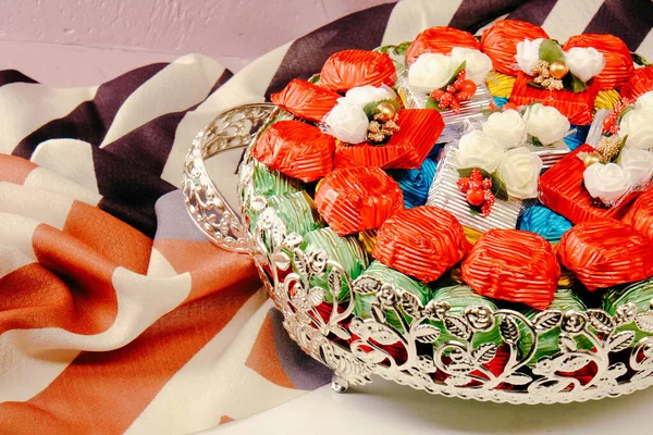 bir sürü değişik çikolatalı pralin