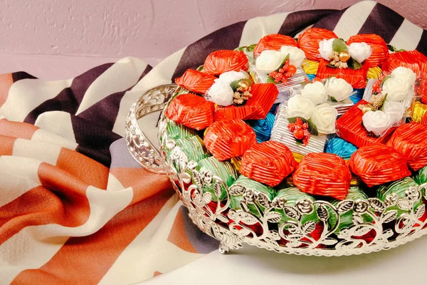 bir sürü değişik çikolatalı pralin