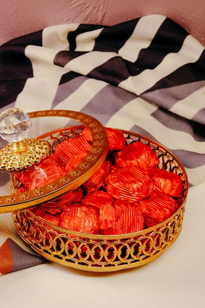 bir sürü değişik çikolatalı pralin