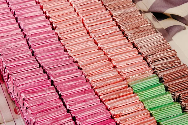 bir sürü değişik çikolatalı pralin