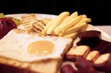 zengin ve leziz Türk Kahvaltı