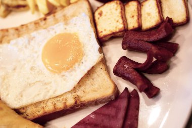 zengin ve leziz Türk Kahvaltı