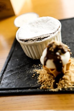 dondurma çikolatalı sufle