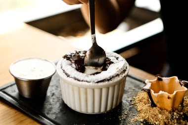 dondurma çikolatalı sufle