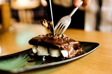 dondurma çikolatalı sufle