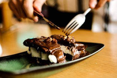 dondurma çikolatalı sufle