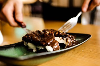 dondurma çikolatalı sufle