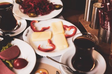 zengin ve leziz Türk Kahvaltı