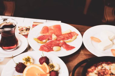 zengin ve leziz Türk Kahvaltı