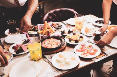 zengin ve leziz Türk Kahvaltı