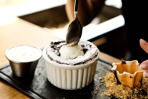 dondurma çikolatalı sufle