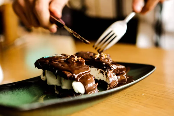 dondurma çikolatalı sufle