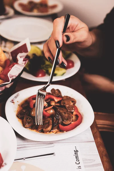 Reichhaltiges Und Köstliches Türkisches Frühstück — Stockfoto