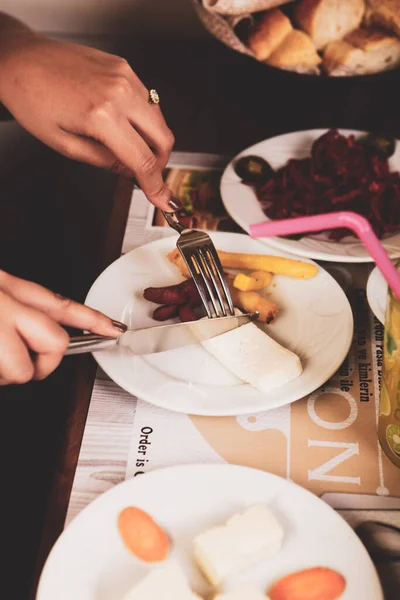 Reichhaltiges Und Köstliches Türkisches Frühstück — Stockfoto