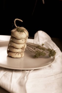 Koyu çikolata parçaları ile tanımlama