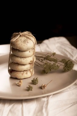 Koyu çikolata parçaları ile tanımlama