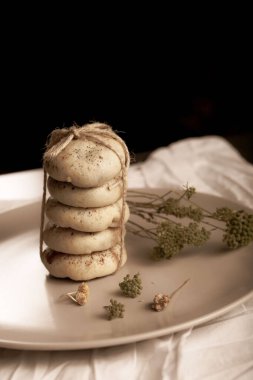 Koyu çikolata parçaları ile tanımlama