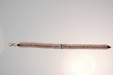 Elmas Mücevherler ve Moda Mücevherleri