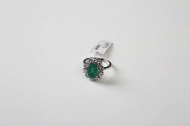 Elmas Mücevherler ve Moda Mücevherleri