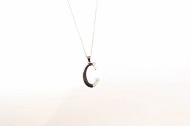 Elmas Mücevherler ve Moda Mücevherleri