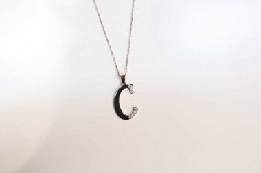 Elmas Mücevherler ve Moda Mücevherleri