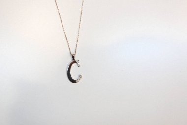 Elmas Mücevherler ve Moda Mücevherleri