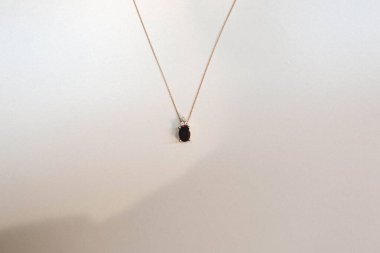 Elmas Mücevherler ve Moda Mücevherleri