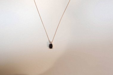 Elmas Mücevherler ve Moda Mücevherleri