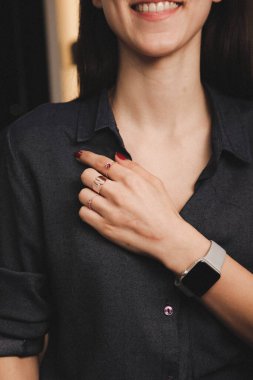 Elmas Mücevherler ve Moda Mücevherleri