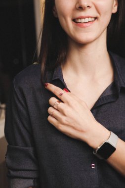 Elmas Mücevherler ve Moda Mücevherleri