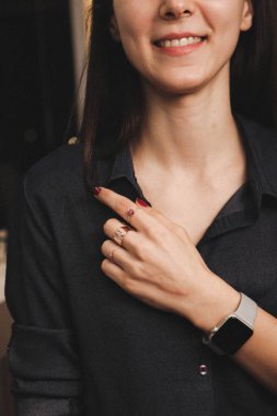 Elmas Mücevherler ve Moda Mücevherleri