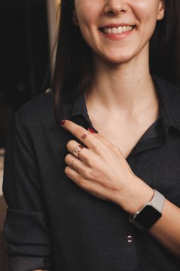 Elmas Mücevherler ve Moda Mücevherleri