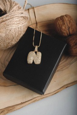 Mücevher ve Moda Mücevherleri