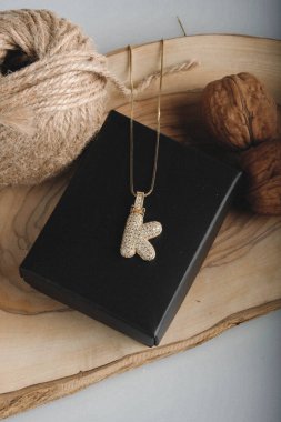 Mücevher ve Moda Mücevherleri