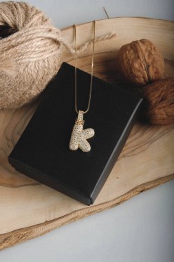 Mücevher ve Moda Mücevherleri