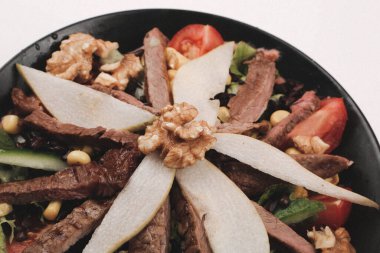 Taze salata tabağı ile karışık yeşillik