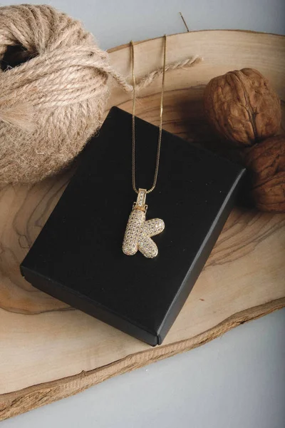 Mücevher ve Moda Mücevherleri