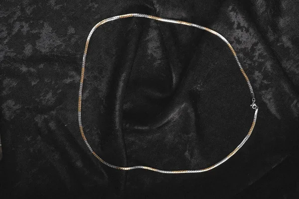 Mücevher ve Moda Mücevherleri