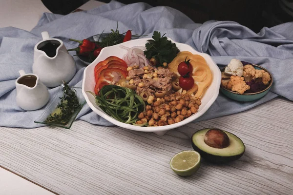 Prato Salada Fresca Com Verduras Misturadas — Fotografia de Stock