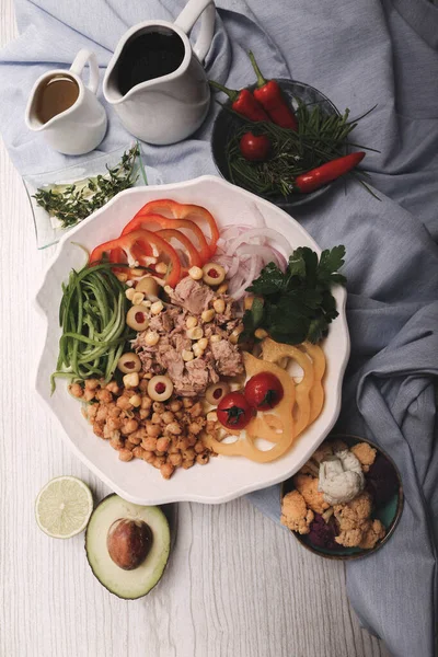 Prato Salada Fresca Com Verduras Misturadas — Fotografia de Stock